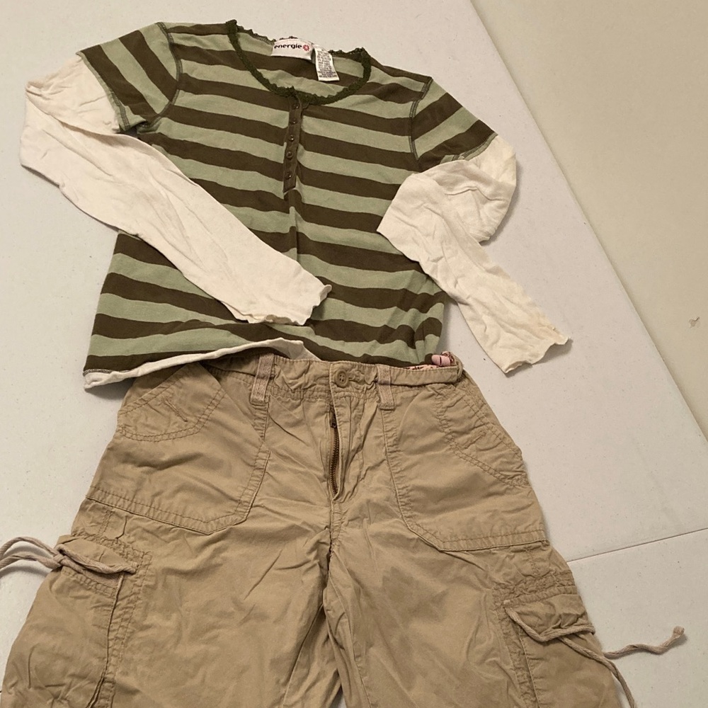 Girls Striped Tp & Kaki Pants Set